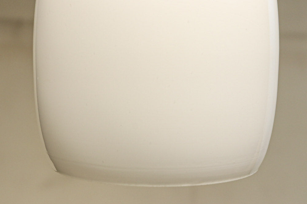 懐かし味を感じさせる樽型の電笠　DC8398