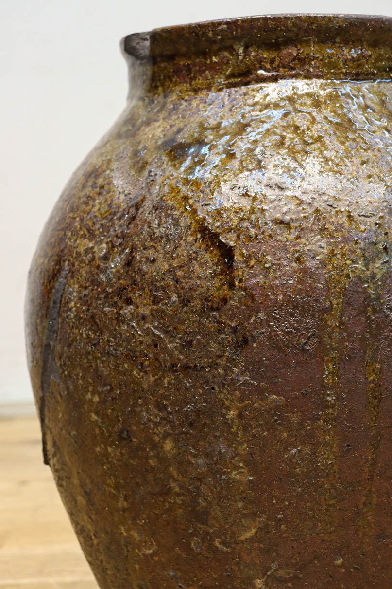 Antique tools DC8400