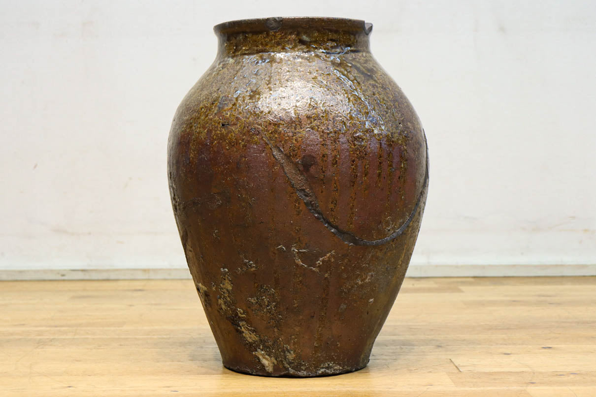 Antique tools DC8400