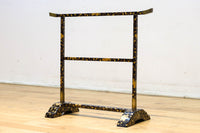 黒漆で雅な気品溢れる手ぬぐい掛け　DC8401a