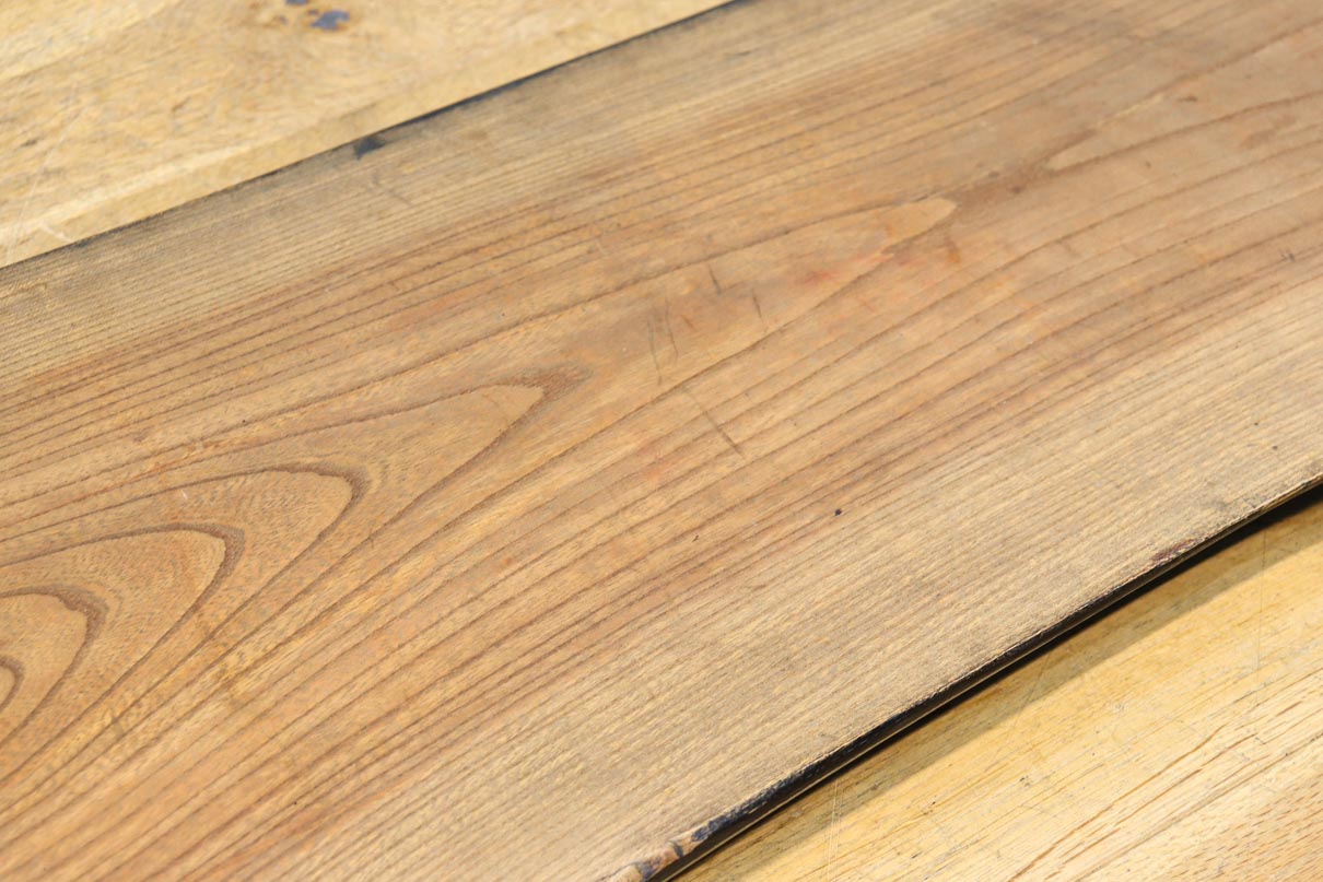 杢目が美しいツートンカラーの敷板　DC8406