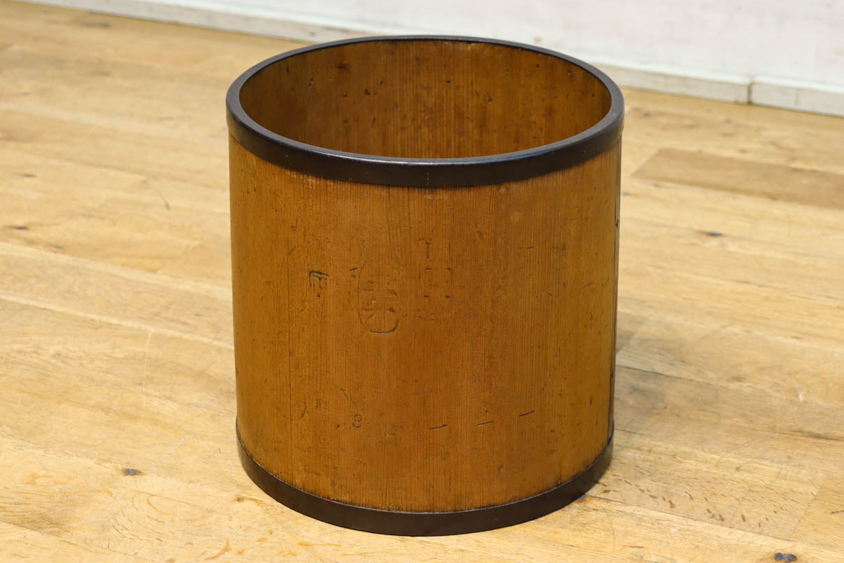 稀少サイズ！！すっきりとシンプルな五升マス　DC8408