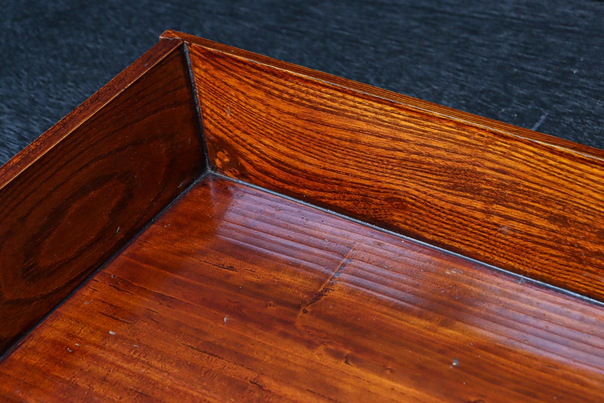 光沢感のある上質な角盆　DC8409