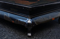 人物を描いた絵柄で上品な趣きある置台　DC8410