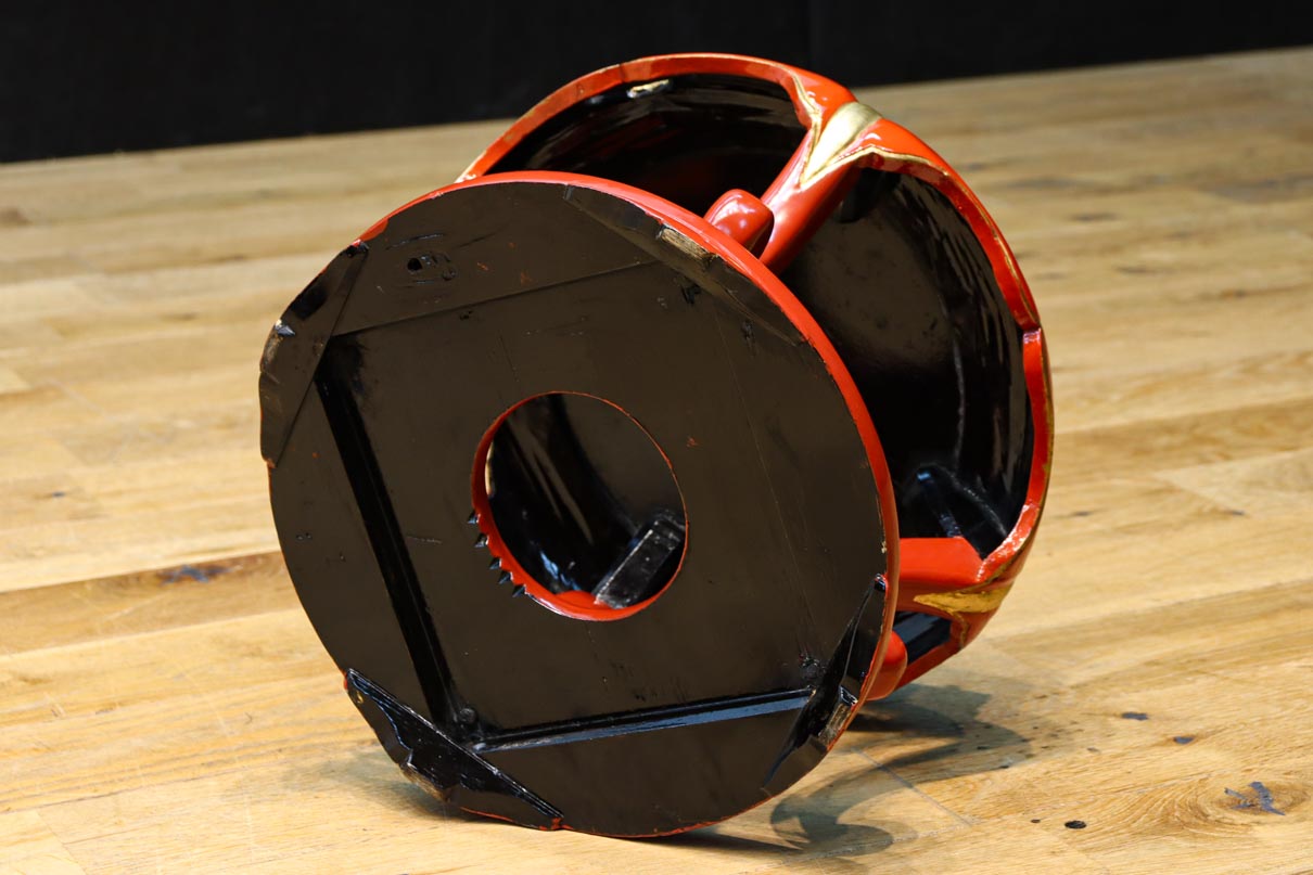 朱漆の華やかな雰囲気の置き台　DC8416