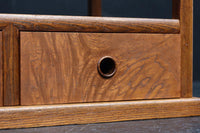 艶やかな風合いに美しい杢目が浮かぶ上品な置台　DC8426