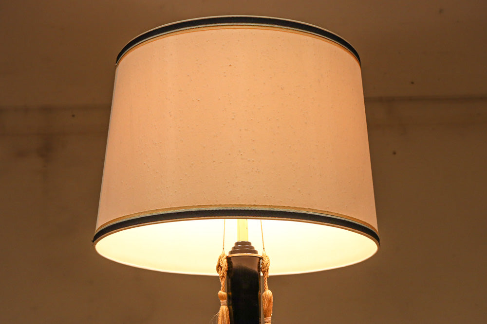 高さ1510ミリ!! モダンな笠が素敵な大型スタンドライト　DC8433