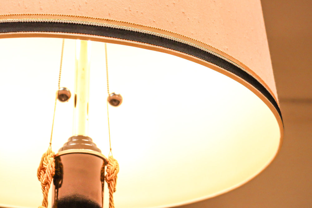 高さ1510ミリ!! モダンな笠が素敵な大型スタンドライト　DC8433