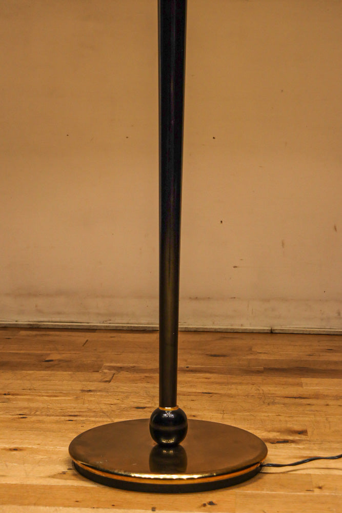 高さ1510ミリ!! モダンな笠が素敵な大型スタンドライト　DC8433