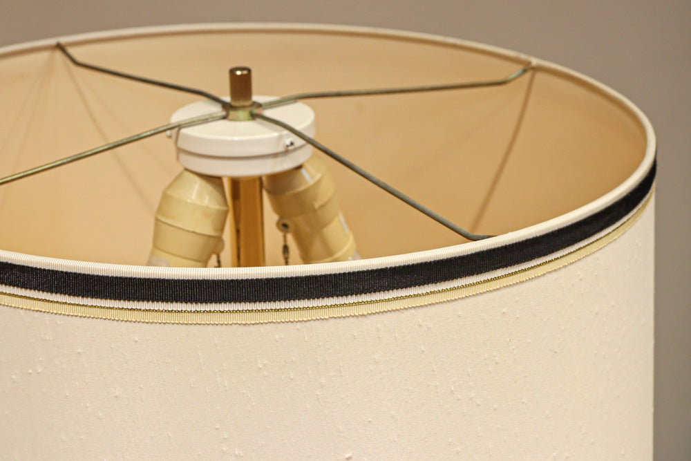 高さ1510ミリ!! モダンな笠が素敵な大型スタンドライト　DC8433