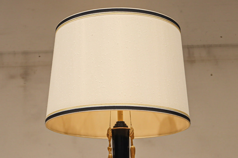 高さ1510ミリ!! モダンな笠が素敵な大型スタンドライト　DC8433