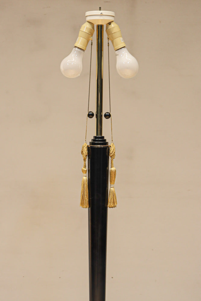 高さ1510ミリ!! モダンな笠が素敵な大型スタンドライト　DC8433