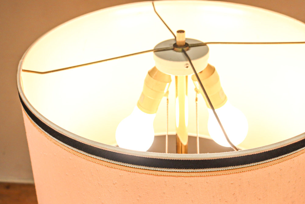 高さ1510ミリ!! モダンな笠が素敵な大型スタンドライト　DC8433