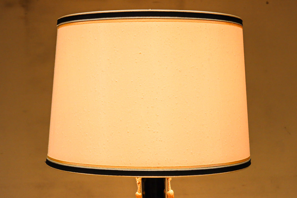 高さ1510ミリ!! モダンな笠が素敵な大型スタンドライト　DC8433