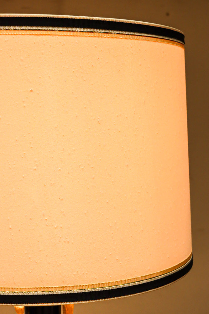 高さ1510ミリ!! モダンな笠が素敵な大型スタンドライト　DC8433