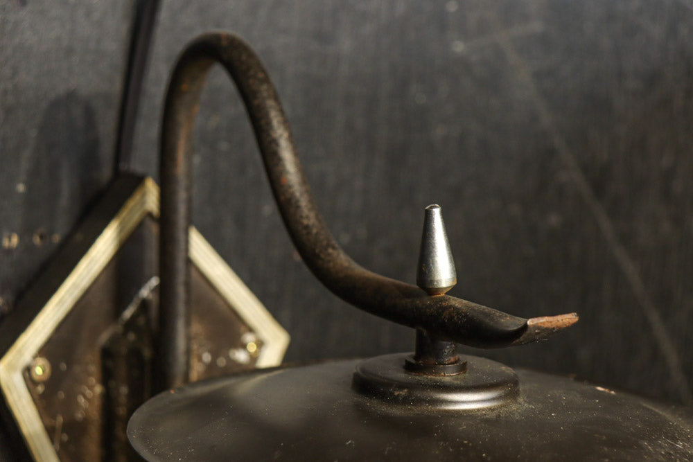 風情ある装飾金具が素敵なブラケット　DC8451