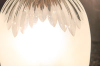 シャープな切子模様でレトロな雰囲気の天井直付け灯カバー　DC8453