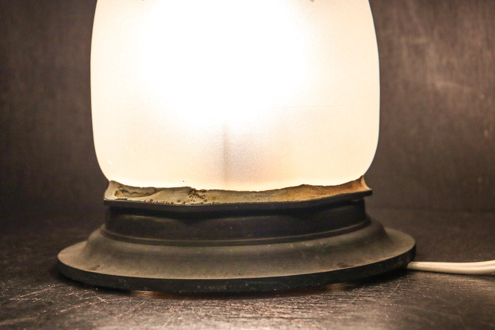 シャープな切子模様でレトロな雰囲気の天井直付け灯カバー　DC8453