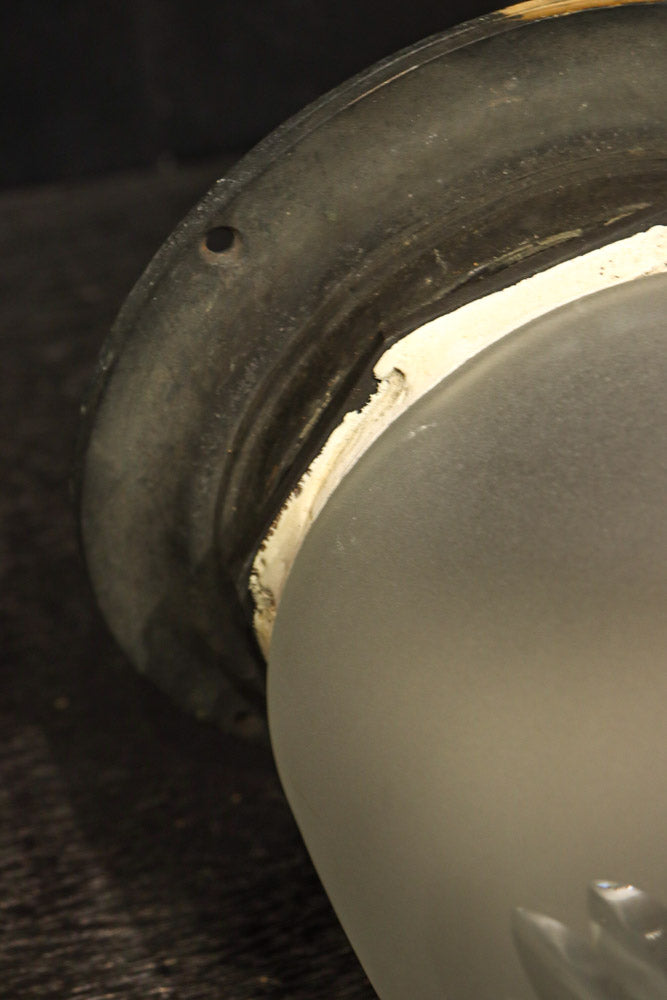 シャープな切子模様でレトロな雰囲気の天井直付け灯カバー　DC8453