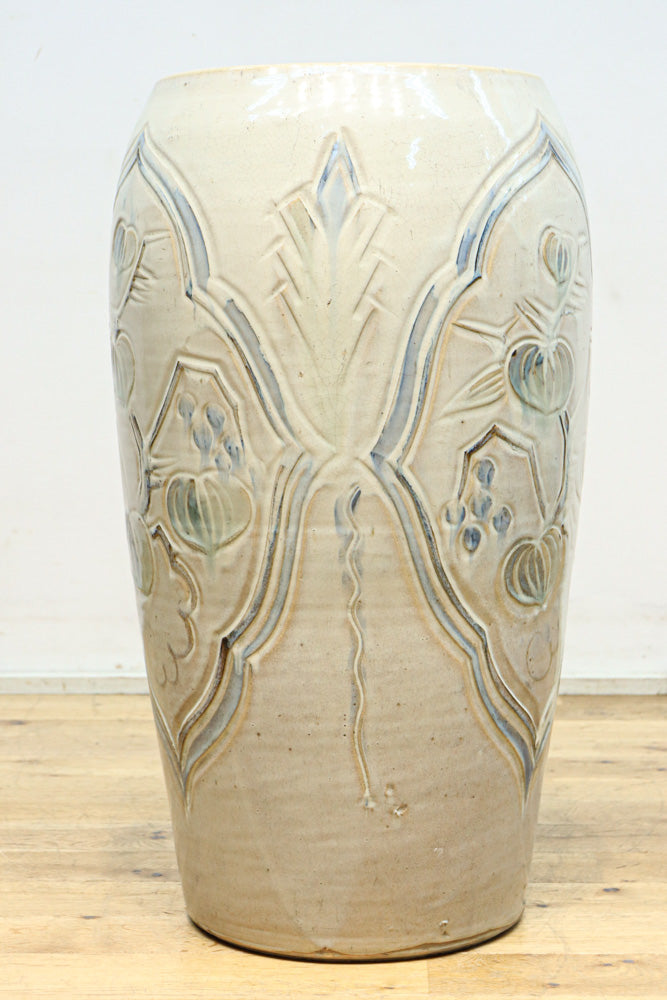 淡い色彩が上品な陶器製の傘立て DC8454 – 古福庵 [ KOFUKUAN