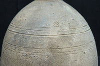 時代を重ねた自然の趣きある壺　DC8458