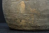 時代を重ねた自然の趣きある壺　DC8458