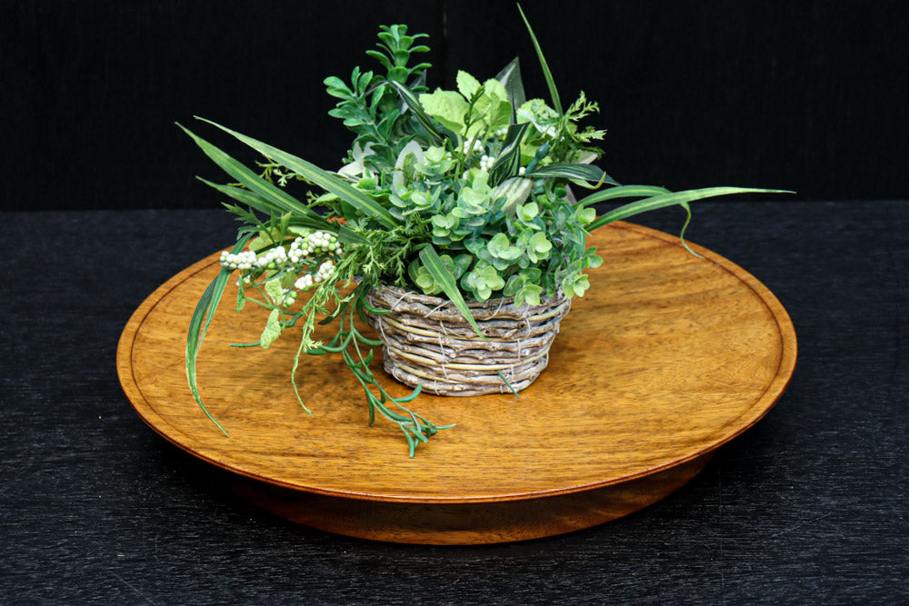 杢目の綺麗な高台付きの大きな丸盆　DC8462