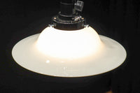 麦わら帽子を思わせる風情溢れる電笠　DC8470