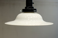 麦わら帽子を思わせる風情溢れる電笠　DC8470