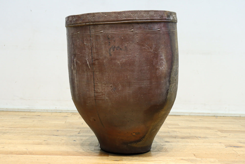 朴訥な風合いで温かみのあるカメ　DC8476