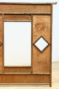 古色の色づきが味わいあるガラス入り二つ折り衝立　DC8479