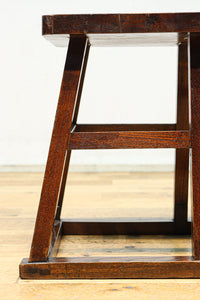 やぐら組作りの味わいある小振りな踏み台　DC8483