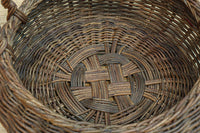 空間を上品に飾り立ててくれる花カゴ　DC8489