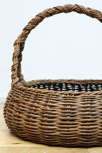 空間を上品に飾り立ててくれる花カゴ　DC8489