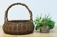空間を上品に飾り立ててくれる花カゴ　DC8489