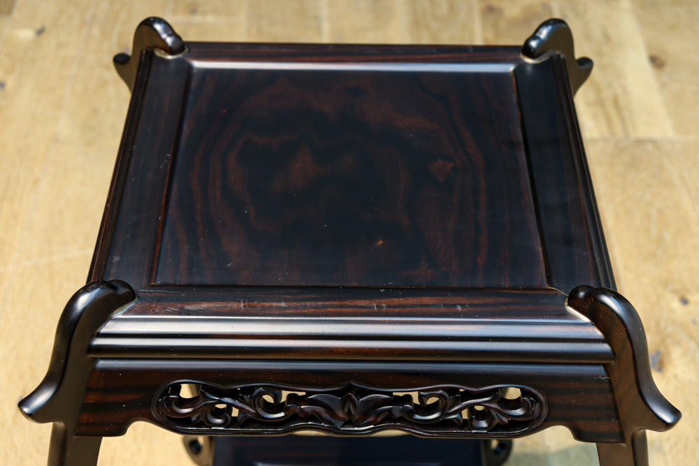 縞黒檀で上品な面持ちの猫脚花台DC8492 – 古福庵 [ KOFUKUAN