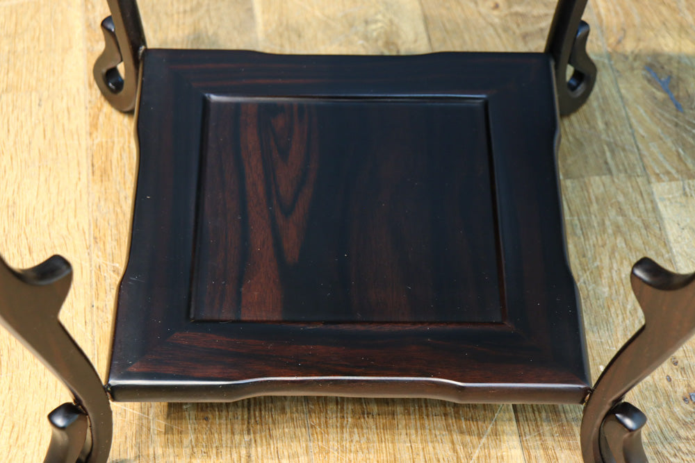 縞黒檀で上品な面持ちの猫脚花台　DC8492