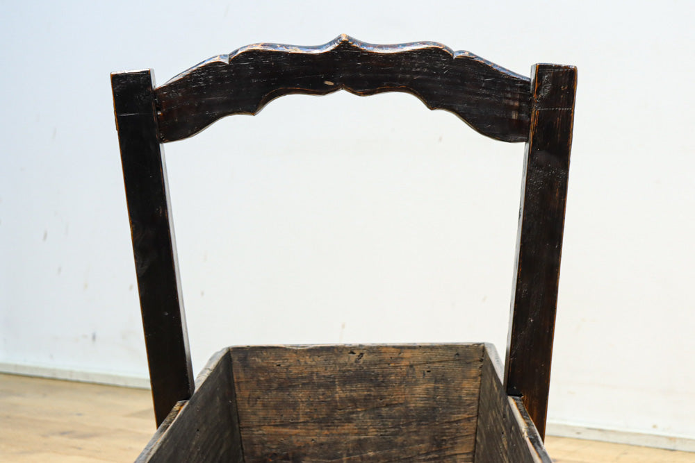 特大サイズ!! 可愛らしい持ち手の使い馴染んだ味わいのある炭入れ　DC8495