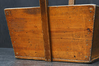 古色の色合いで風格漂う炭入れ　DC8496