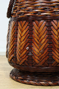 編み目模様が美しい両持ち手付の大きな花カゴ　DC8522