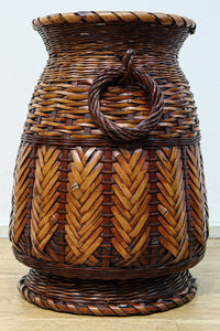 編み目模様が美しい両持ち手付の大きな花カゴ　DC8522