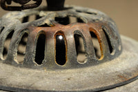 桜と蔦の透かし柄が映える吊り灯籠　DC8526