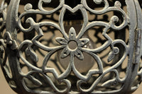 桜と蔦の透かし柄が映える吊り灯籠　DC8526