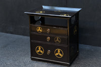 艶やかな黒漆が美しい蒔絵櫛箪笥　DC8527