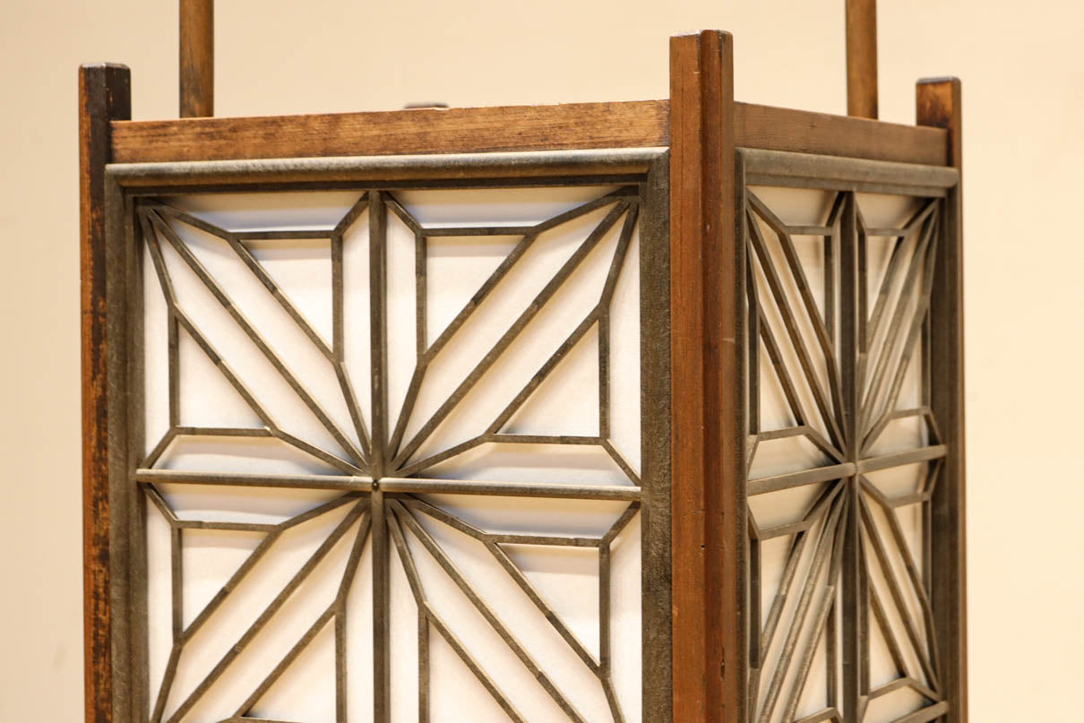 大きな麻の葉組子が浮かぶ可憐な佇まいのワーロン入り行灯　DC8529ab　在庫(a:1 b:0)台