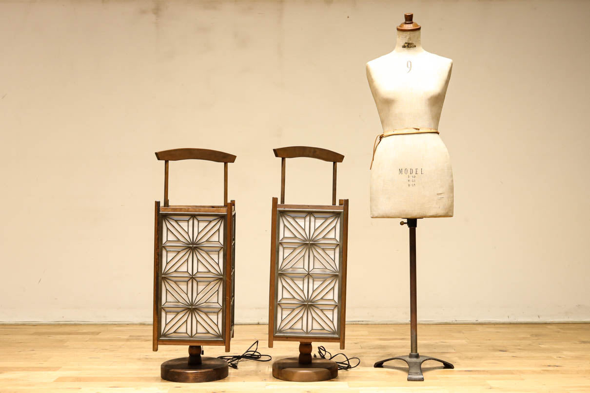 大きな麻の葉組子が浮かぶ可憐な佇まいのワーロン入り行灯　DC8529ab　在庫(a:1 b:0)台