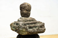 時代を経た趣きある五輪塔　DC8539