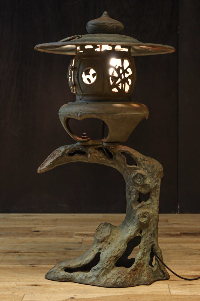 Antique tool (Iron lantern) DC8541