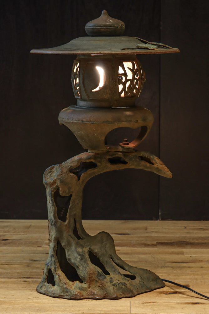 Antique tool (Iron lantern) DC8541