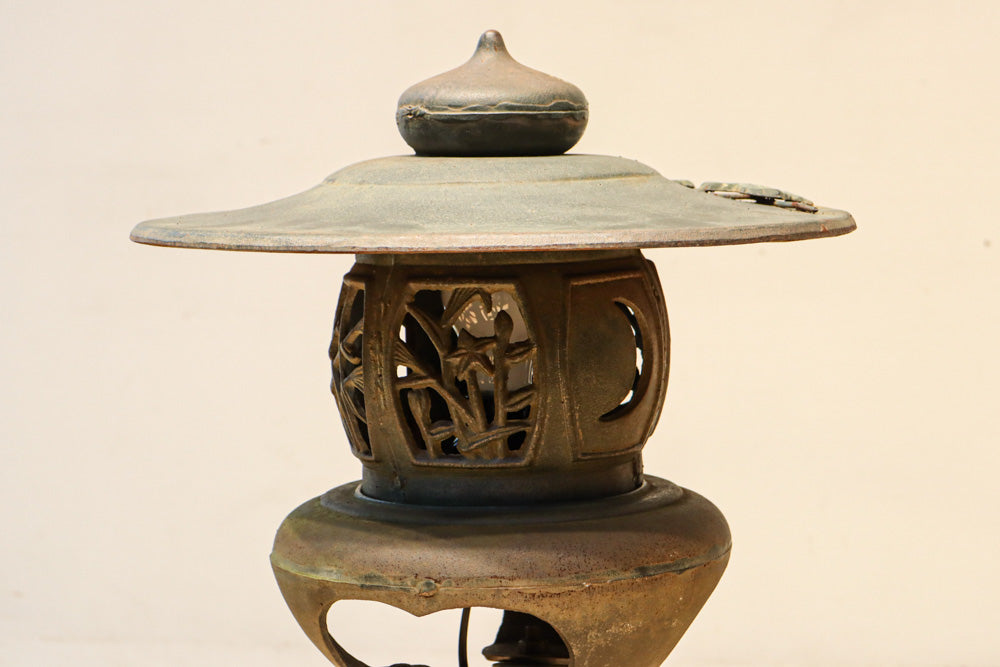 Antique tool (Iron lantern) DC8541